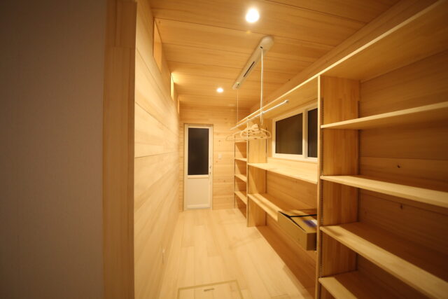 パントリー - T.S様邸 新潟市南区 - もみの木の家の施工事例